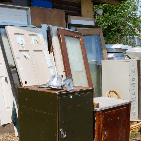 Apartment Cleanout Services